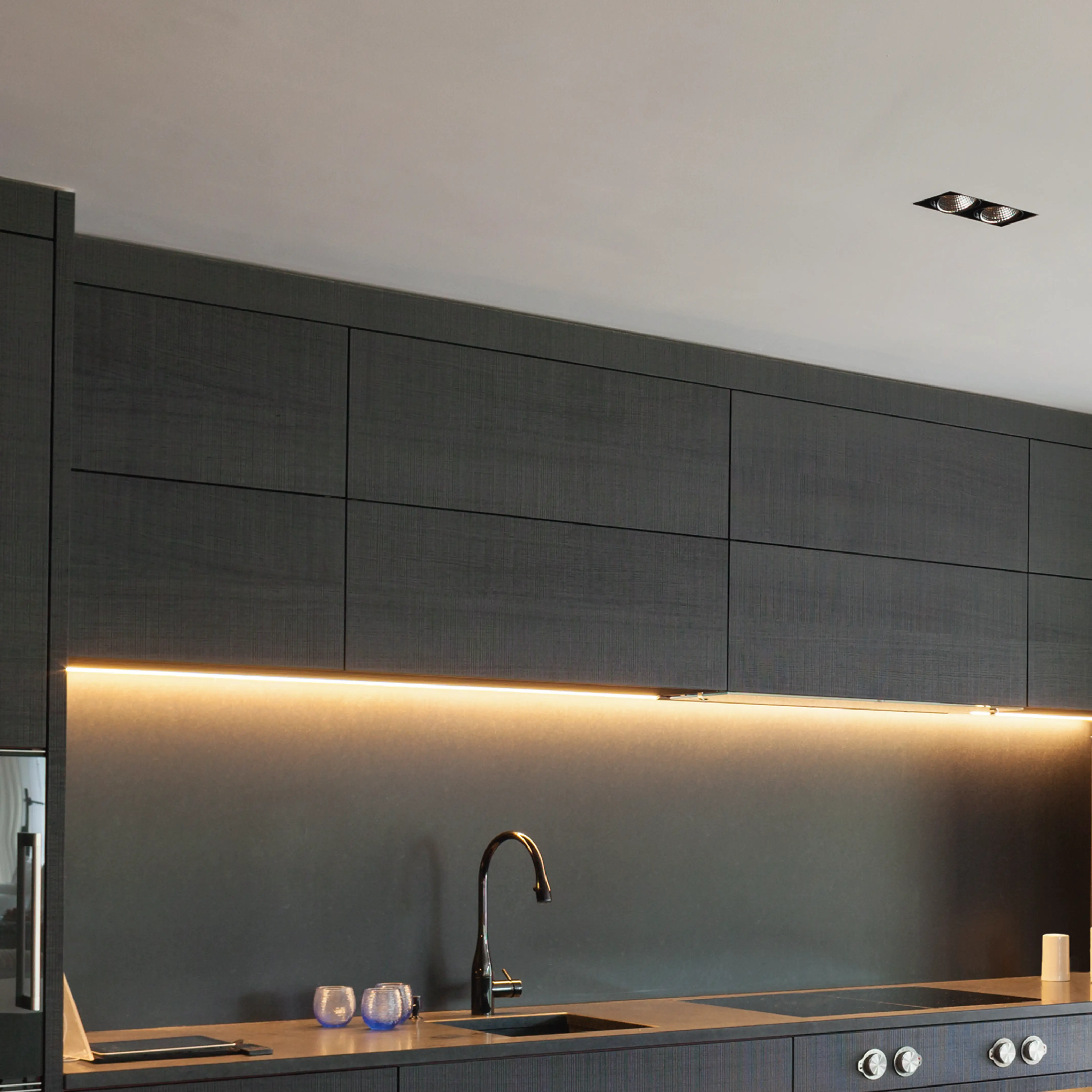 p93 miris external aluminum led profile 1 